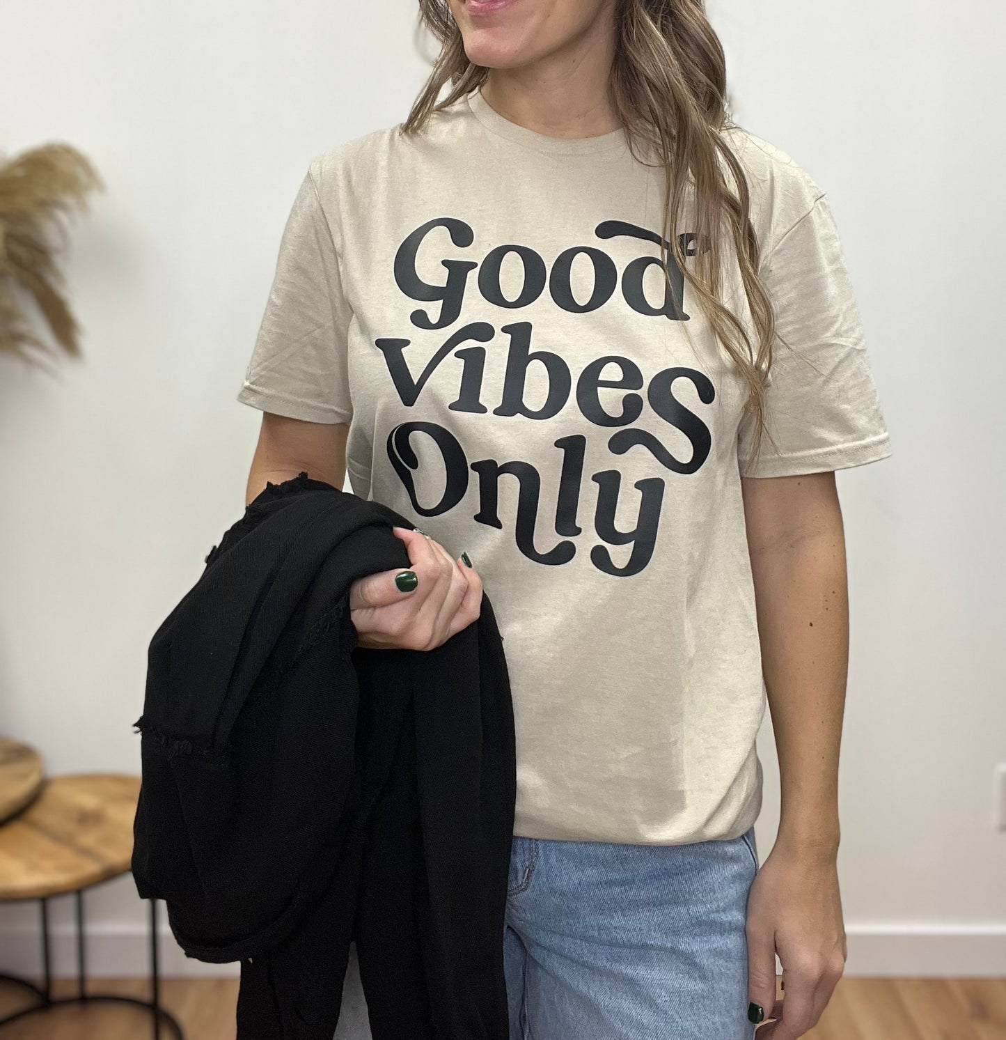 The Good Vibes Only Tee