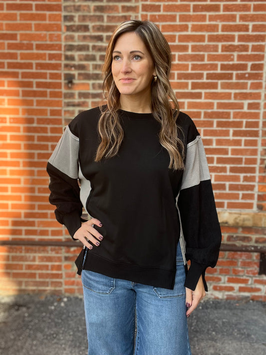 The Suey Black Oversized Pullover