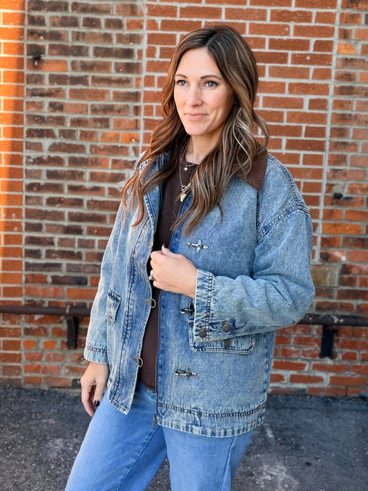 The Milland Contrast Collar Latch Hook Washed Denim Jacket