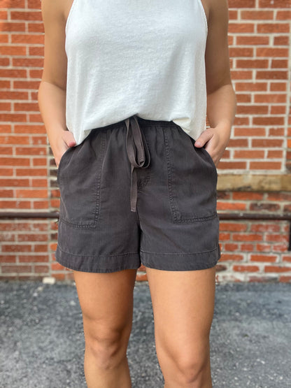 The Rowlan Drawstring Tencel Shorts