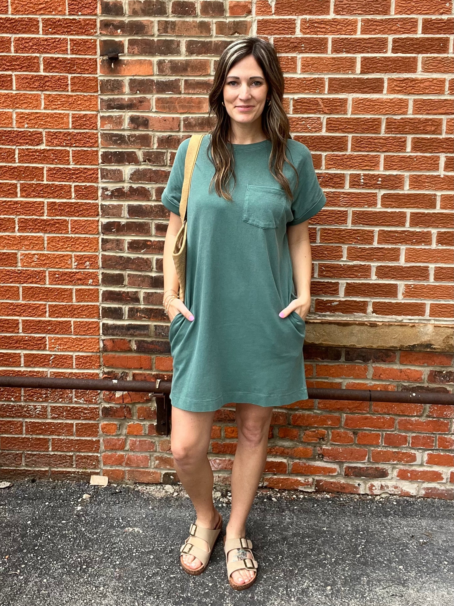The Elara Relaxed Pocketed Dress