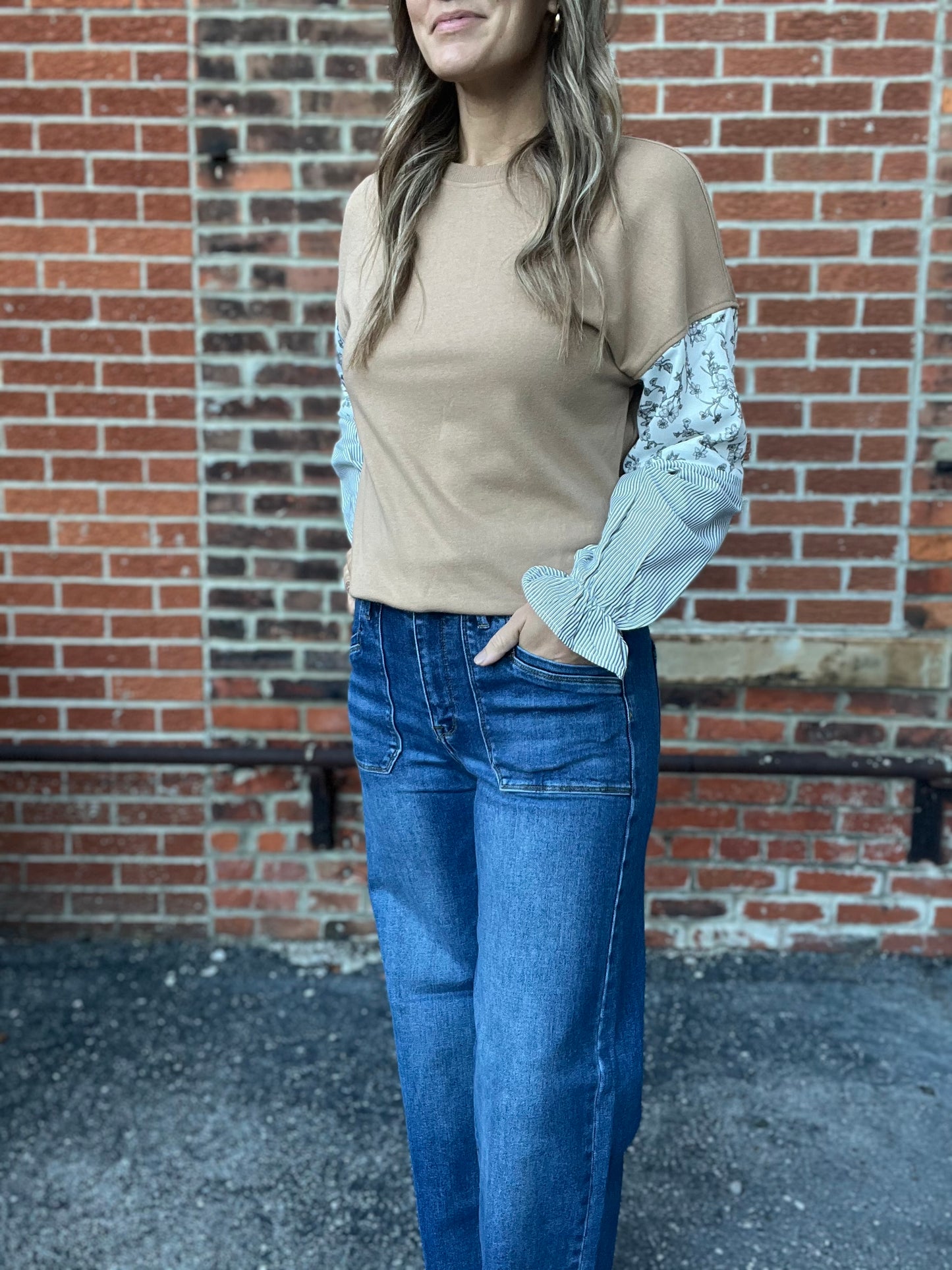 The Ember Mid Rise Wide Leg Jeans