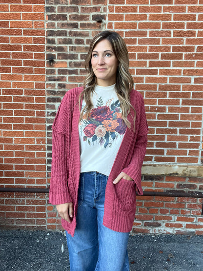 The Aster Graphic Flower Tee