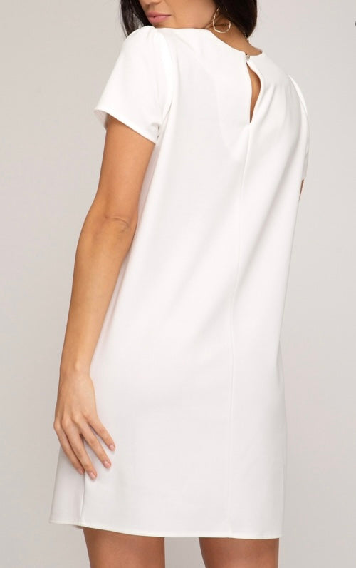 White short sleeve sales shift dress