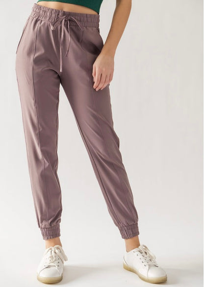 The Remi Lightweight Joggers